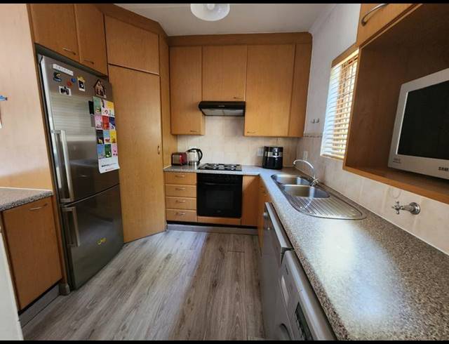 2 BEDROOM PROPERTY TO RENT IN SUNNINGHILL